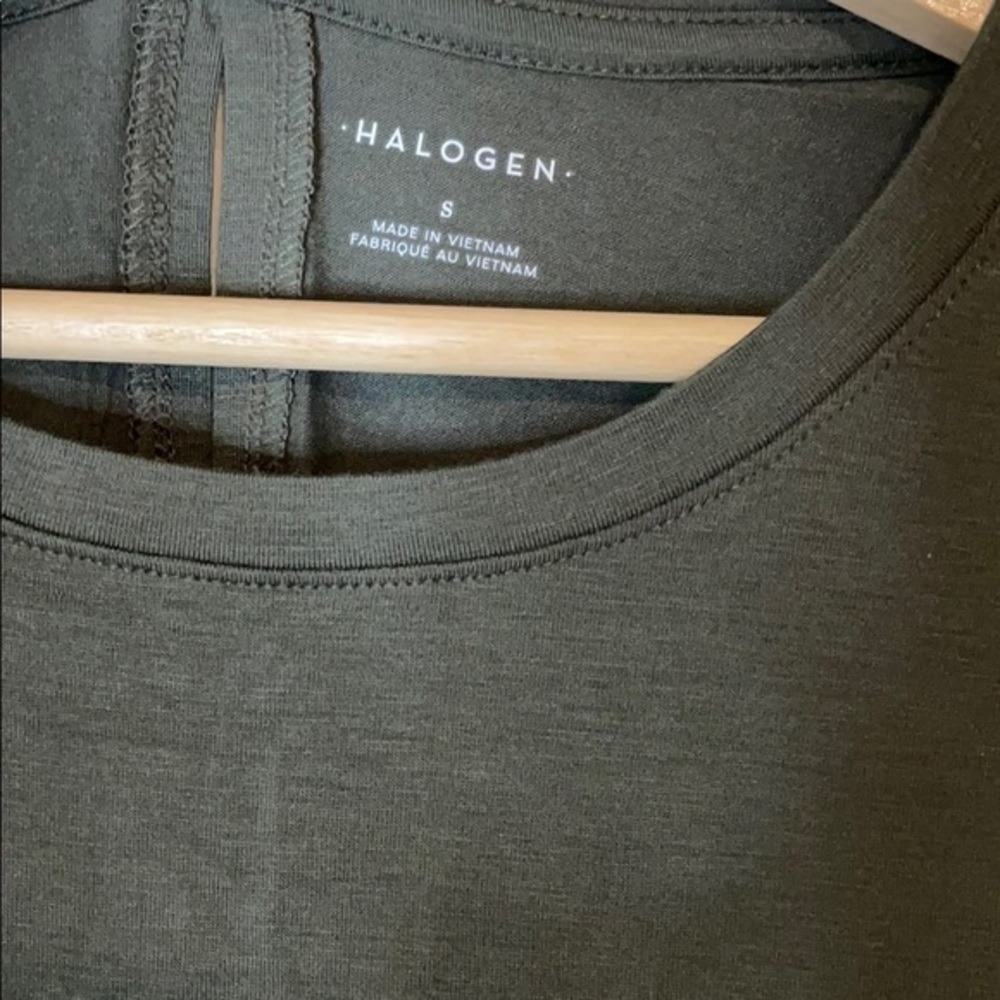 Halogen Keyhole Back Tank Top - Picture 4 of 5